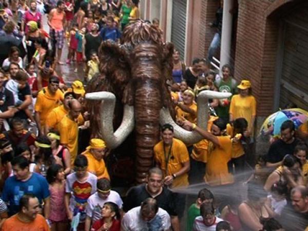 1378668337festa_major_folklore_08092013 (1).jpg