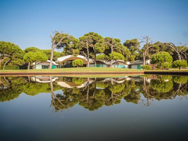 casa gomis foto carpeta.jpg