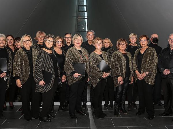 Altaveu Classic FOR EVER YOUNG, 25 ANYS CANTANT CORAL PEDRES BLANQUES