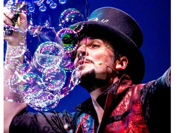 Espectacle DREAMING BUBBLES by WHITEDREAM