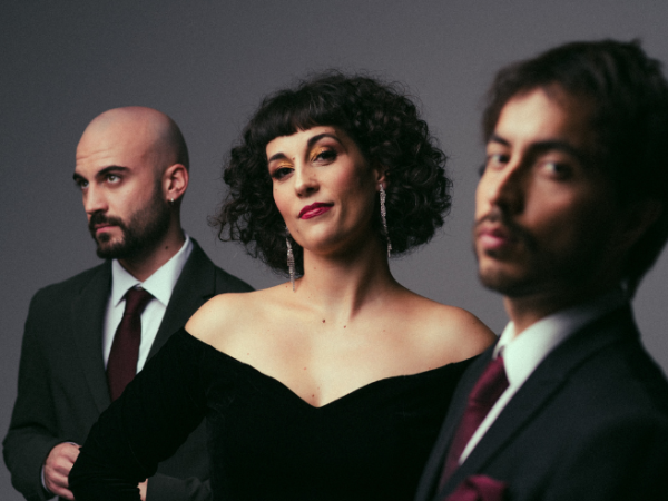 Música a la fresca: Maria Esteban Trio