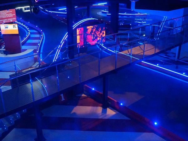 PASARELA Y MARCADOR.jpg