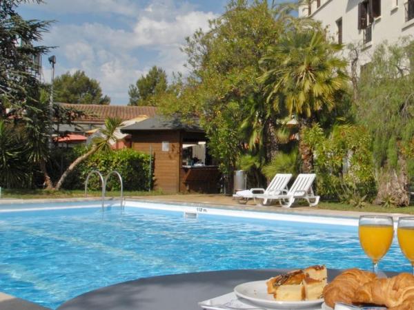 Piscina Hotel El castell