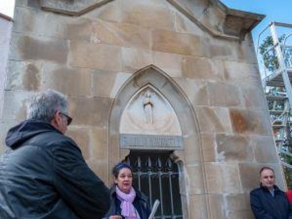 Visita guiada: Personatges il.lustres al Cementiri Municipal 