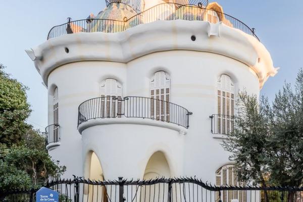 El Baix Llobregat presenta «La ruta de Gaudí i el modernisme»