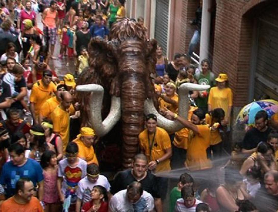 1378668337festa_major_folklore_08092013 (1).jpg