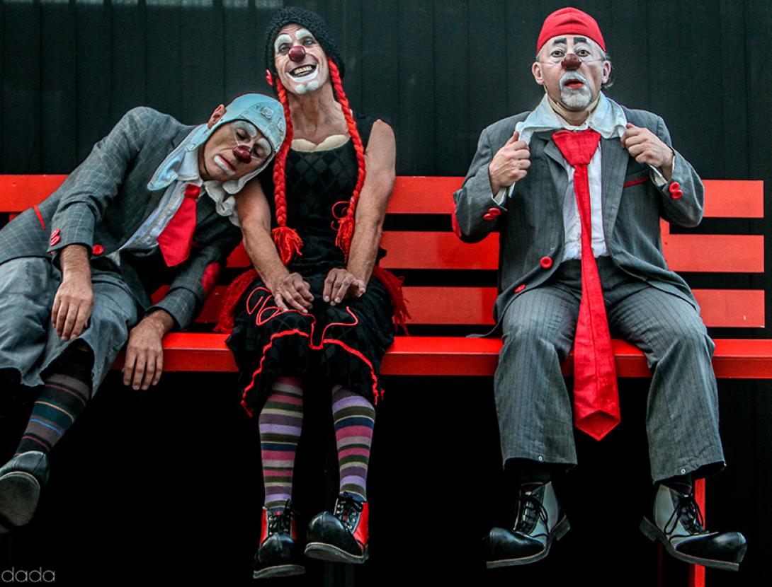 ECCENTRICI DADARÒ. Incomica