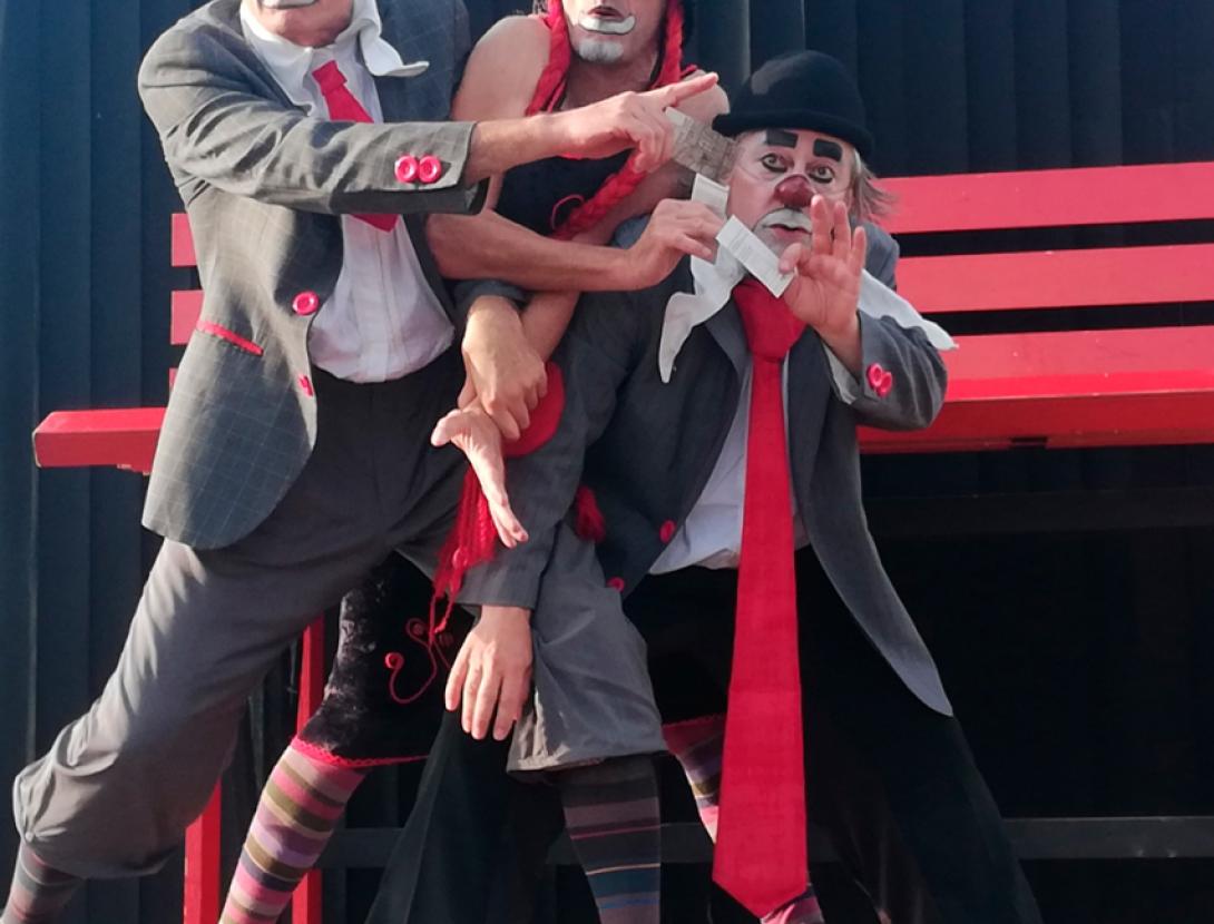 ECCENTRICI DADARÒ. Incomica