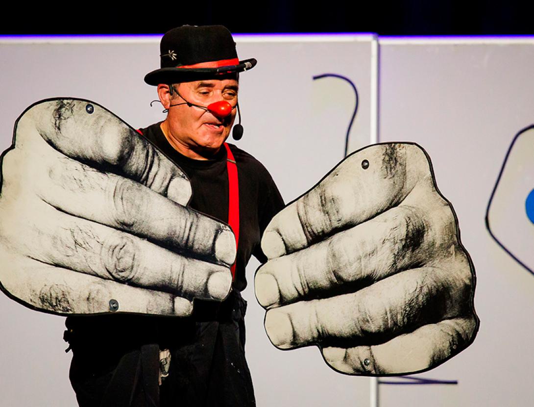 MARCEL GROS. El Petit Univers de Marcel Gros