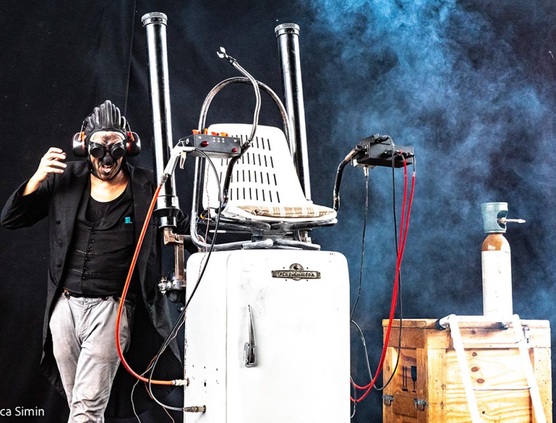 DIS BONJOUR À LA DAME. Frigo [Opus 2]