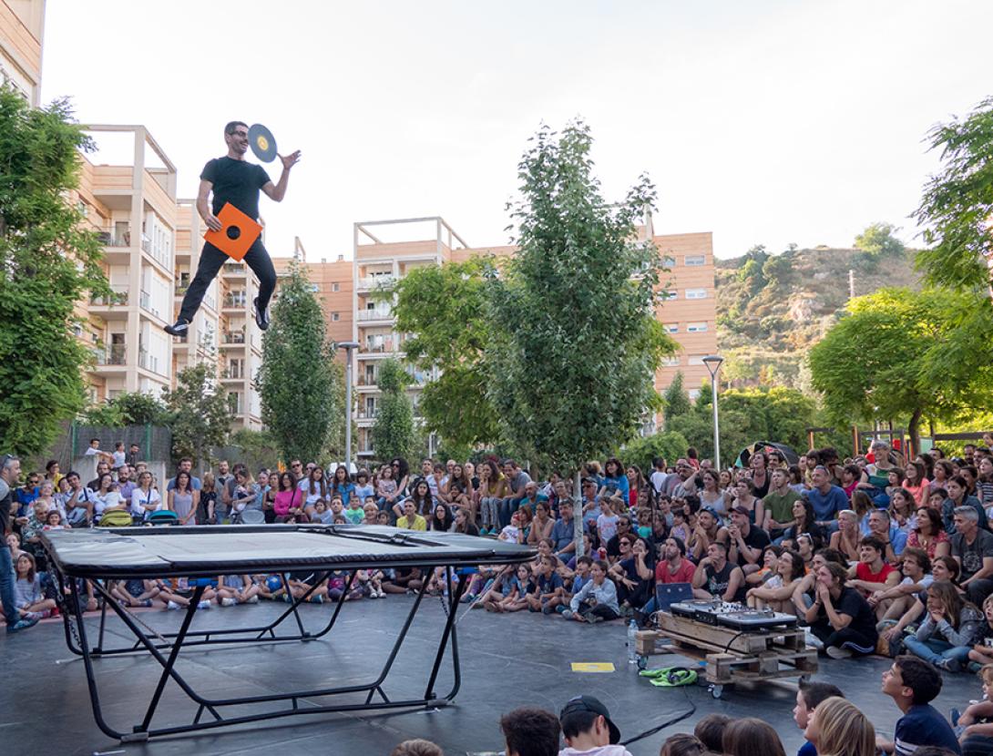 PLANETA TRAMPOLÍ. Back 2 Classics