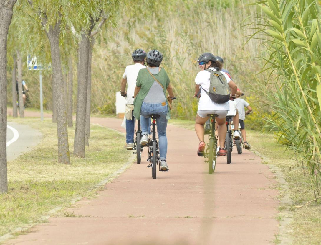 ENDINSA'T AL COR AGRÍCOLA DE VILADECANS. Ruta en bicicleta pel Parc Agrari