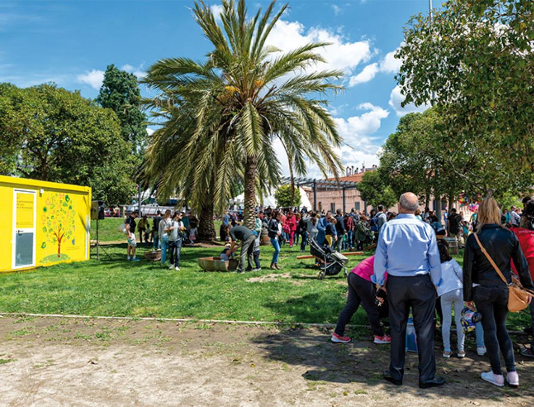Hora del conte al Parc de la Muntanyeta amb "L'erugueta Cleta"