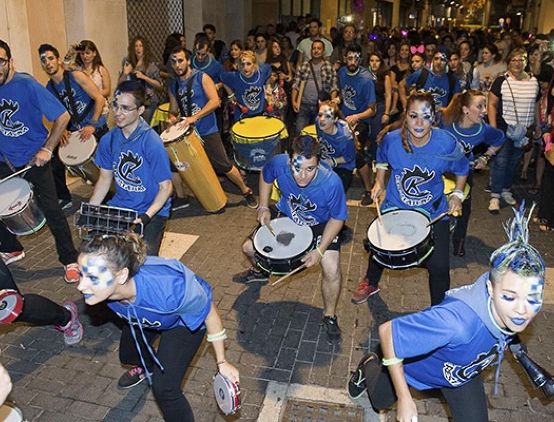 Cercavila nocturna amb Krestatum i batucades invitades