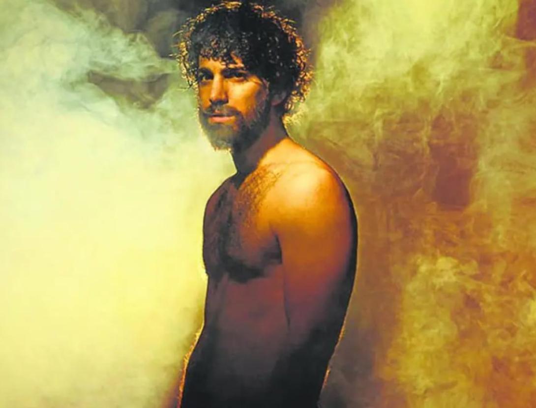 Teatre. “En mitad de tanto fuego”