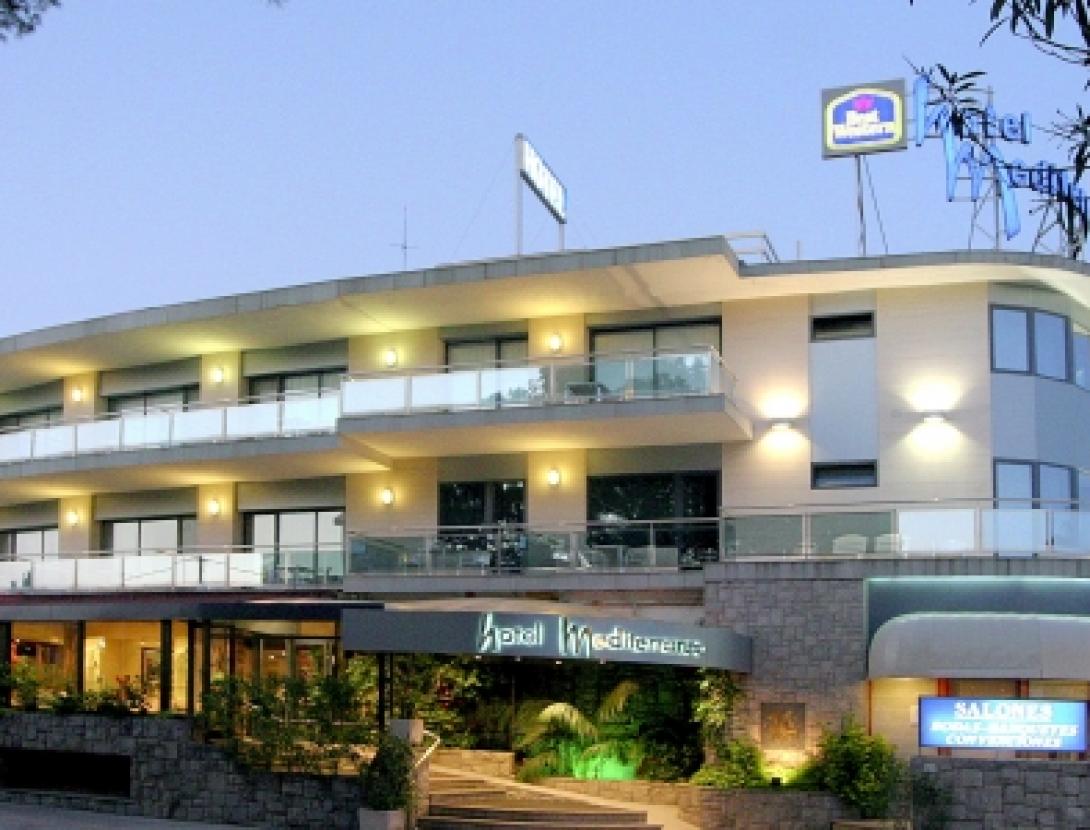 Fachada principal.jpg