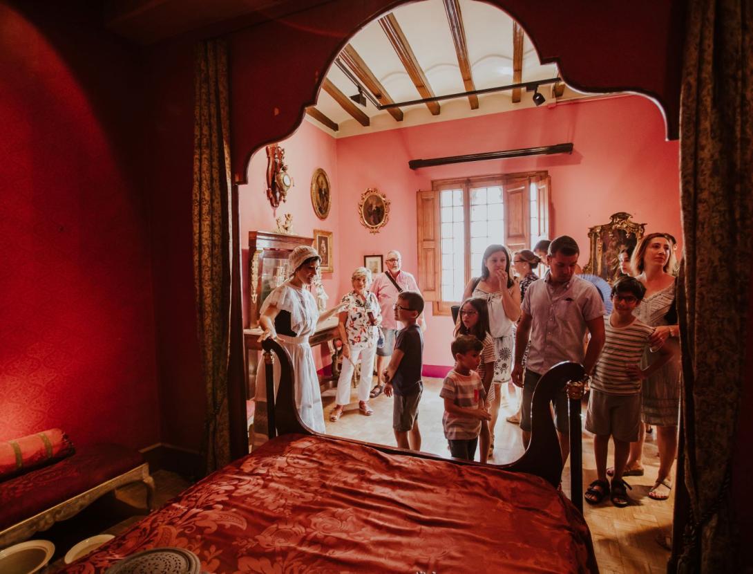 Visita teatralitzada a &quot;L'Enrajolada&quot;, Casa Museu Santacana