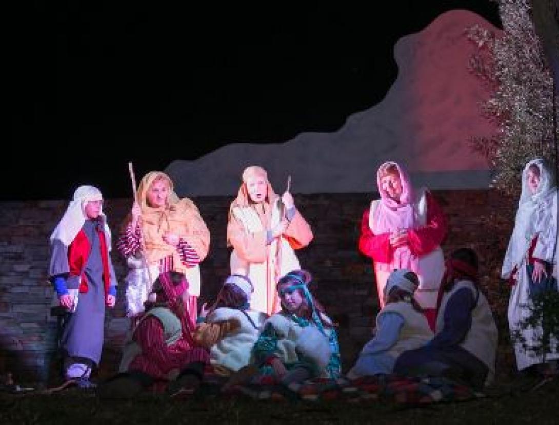 Pessebre vivent parlat