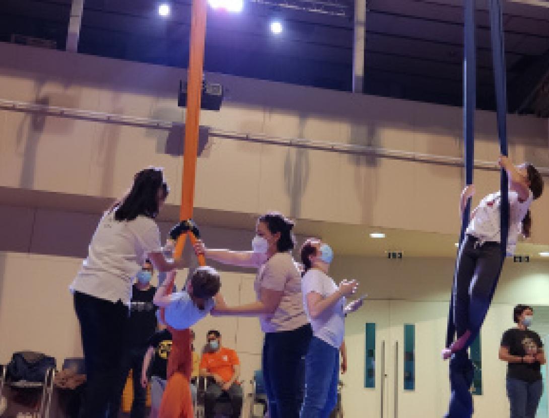 Circ en família: Aeris