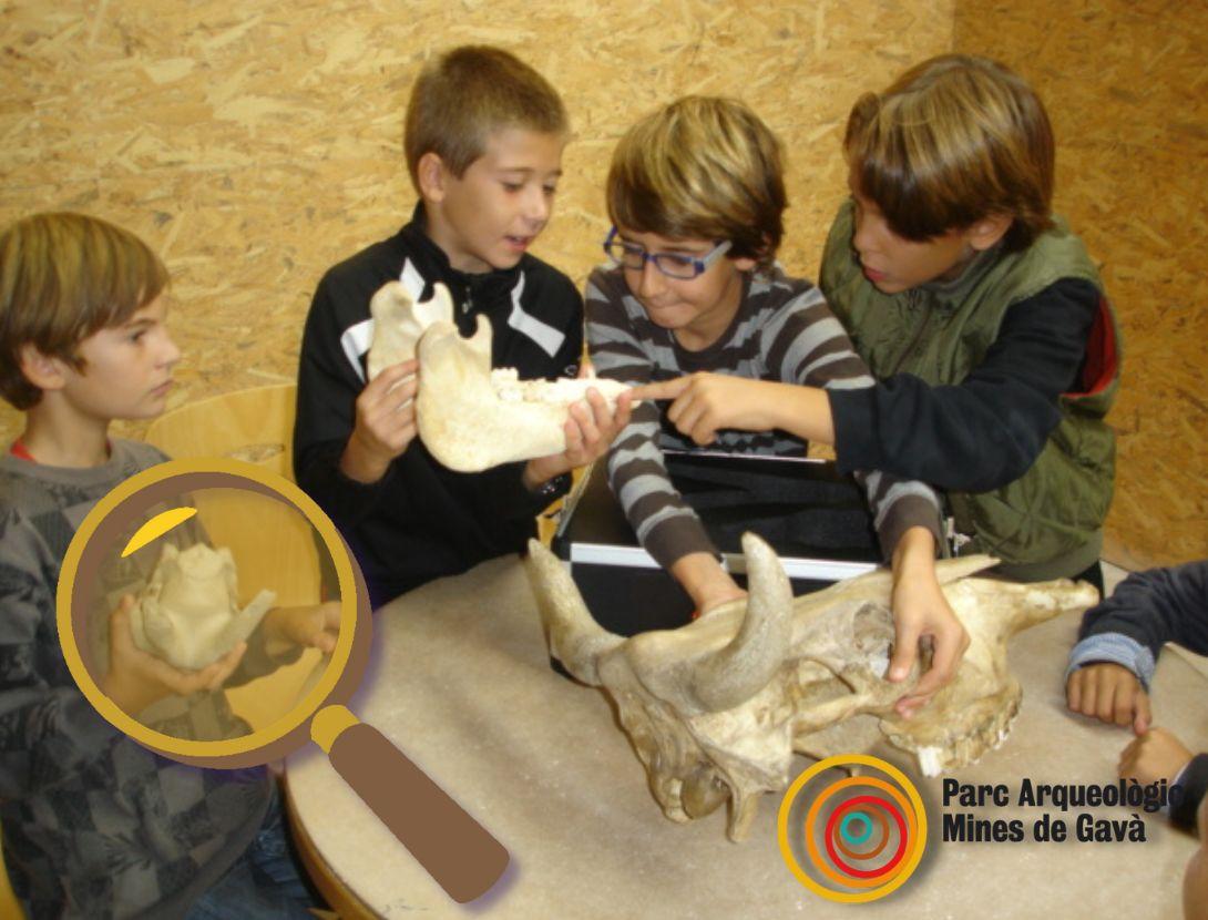 Taller experimental "Escoltem les restes del passat"