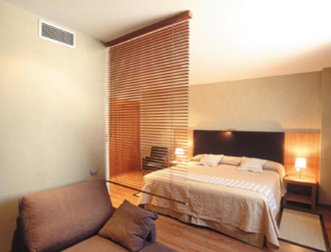 habitacion-SJ-Hotel-HLG-Sant-Just.jpg