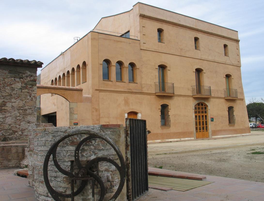 Façana pripal can camas 02-07 (6).JPG